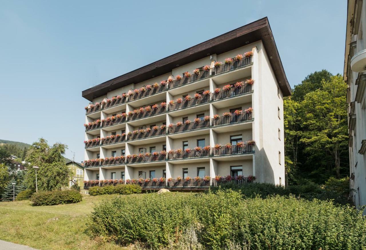Reva Hotell Janske Lazne Exteriör bild